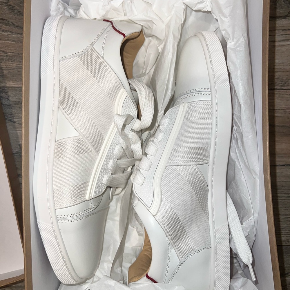 Christian Louboutin White Sneakers Sleek Minimalist Design